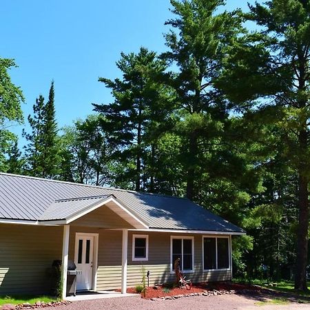 Bodin'S Resort Washburn Exterior photo
