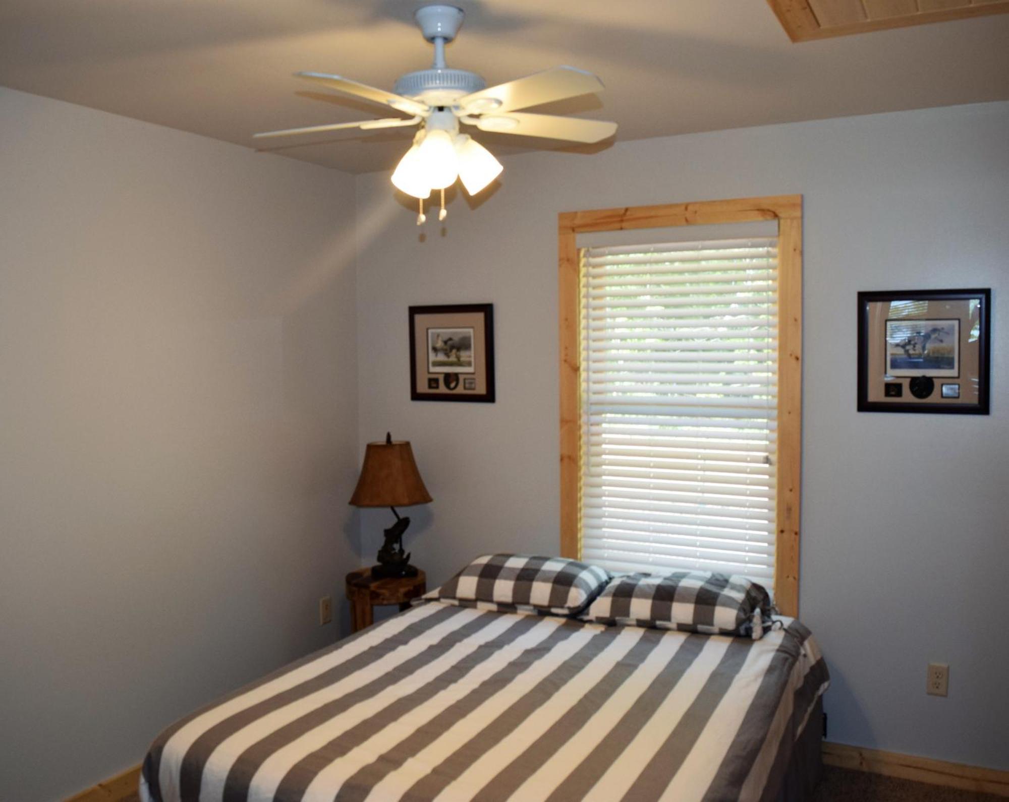 Bodin'S Resort Washburn Room photo