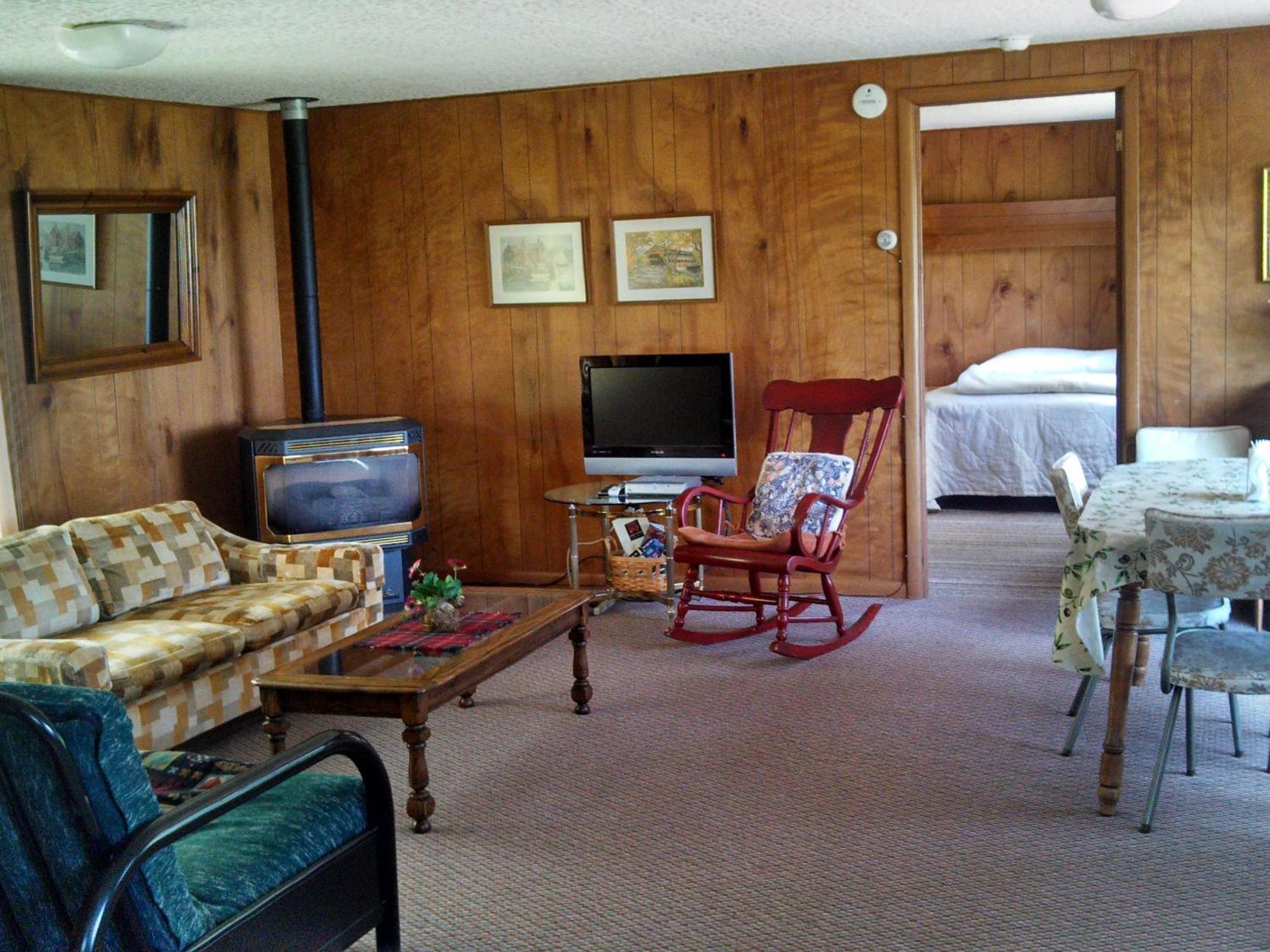 Bodin'S Resort Washburn Room photo